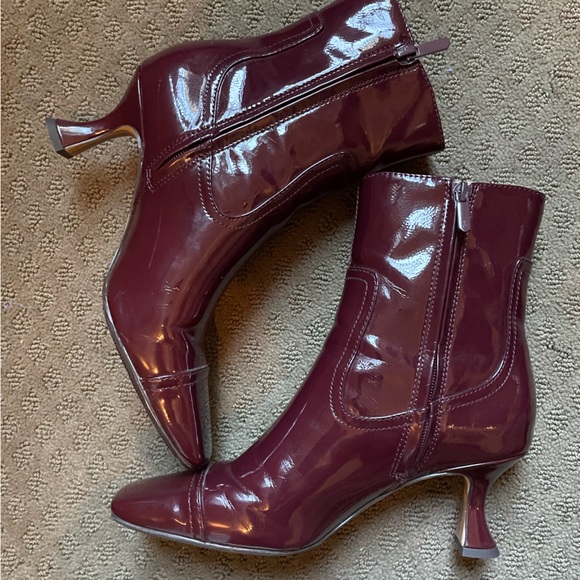 Sam Edelman Livia’s Fashion Boots - Picture 9 of 9